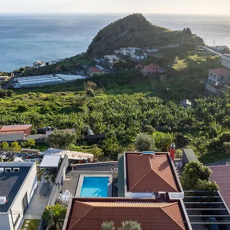 Oceanfront With Private Pool Breathtaking Sunsets In Madeira