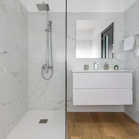 Oceanfront With Private Pool Breathtaking Sunsets In Madeira