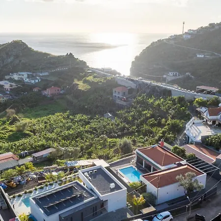 Βίλα Oceanfront With Private Pool Breathtaking Sunsets In Madeira Tabua (Madeira)