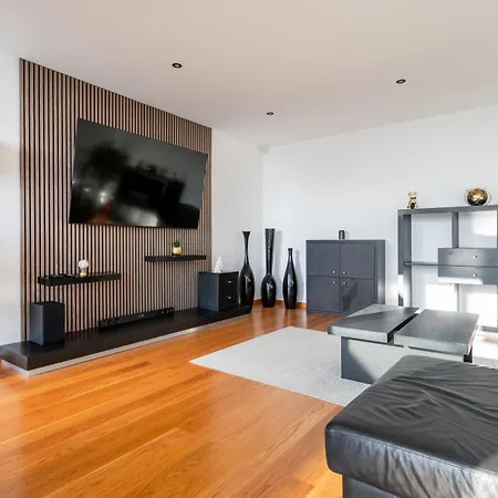 Oceanfront With Private Pool Breathtaking Sunsets In Madeira * Tabua (Madeira)