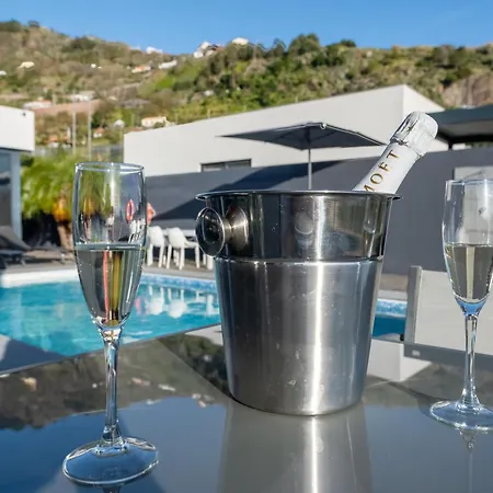 Oceanfront With Private Pool Breathtaking Sunsets In Madeira Βίλα *