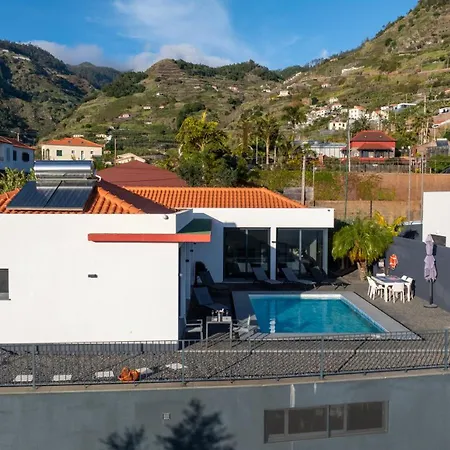 Oceanfront With Private Pool Breathtaking Sunsets In Madeira *