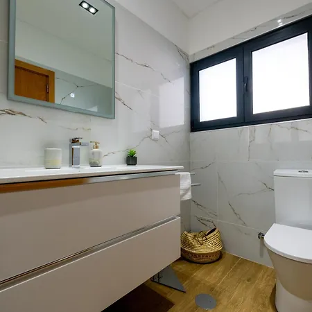 Oceanfront With Private Pool Breathtaking Sunsets In Madeira Villa Tabua (Madeira)