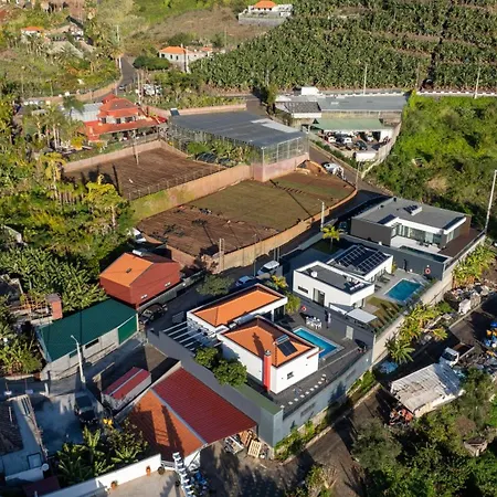 Oceanfront With Private Pool Breathtaking Sunsets In Madeira Tabua (Madeira)