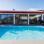 Villa Oceanfront With Private Pool Breathtaking Sunsets In Madeira