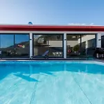 Oceanfront With Private Pool Breathtaking Sunsets In Madeira Villa