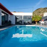 Oceanfront With Private Pool Breathtaking Sunsets In Madeira Tabua (Madeira)