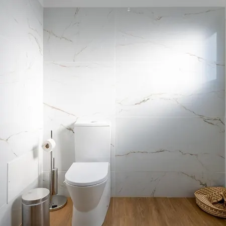 Oceanfront With Private Pool Breathtaking Sunsets In Madeira Villa Tabua (Madeira)