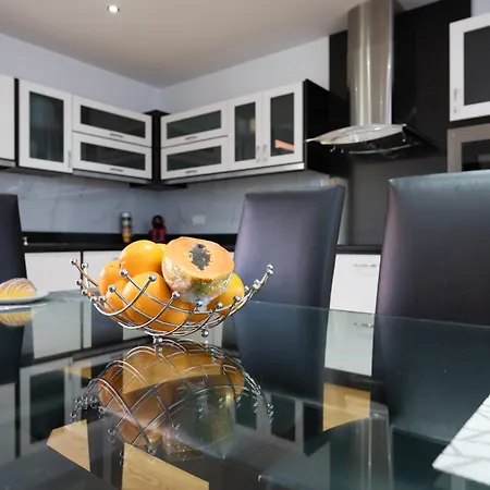 Oceanfront With Private Pool Breathtaking Sunsets In Madeira