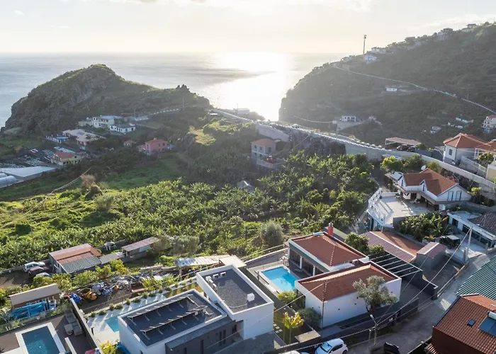 Βίλα Oceanfront With Private Pool Breathtaking Sunsets In Madeira Tabua (Madeira)