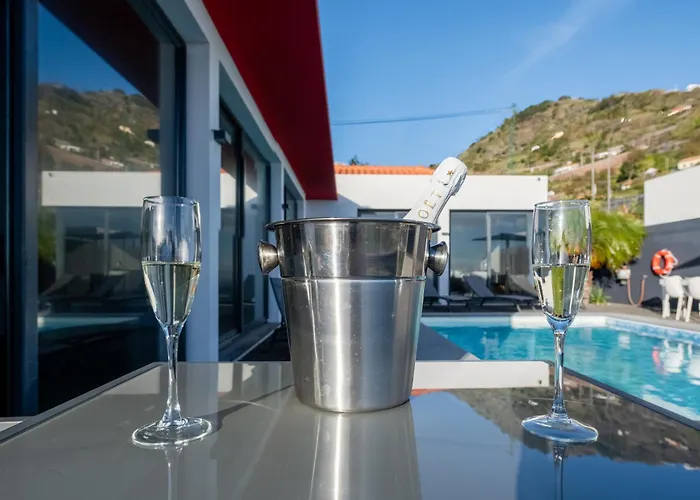 Oceanfront With Private Pool Breathtaking Sunsets In Madeira