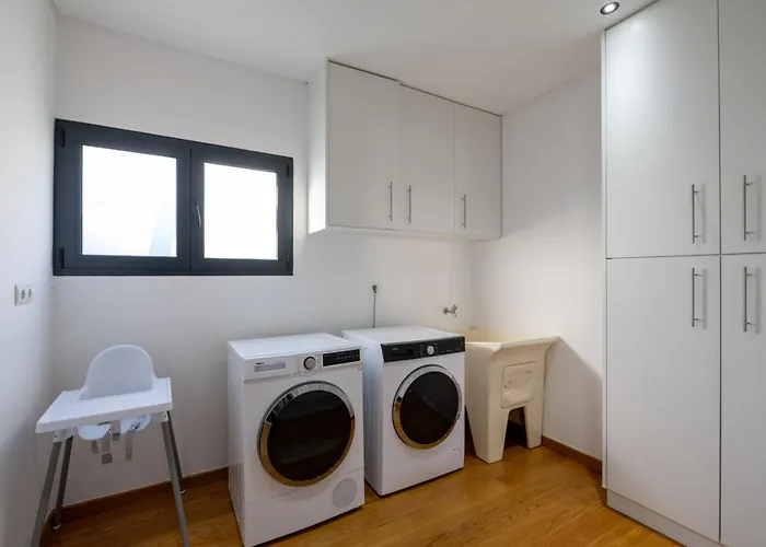 Oceanfront With Private Pool Breathtaking Sunsets In Madeira Tabua (Madeira)